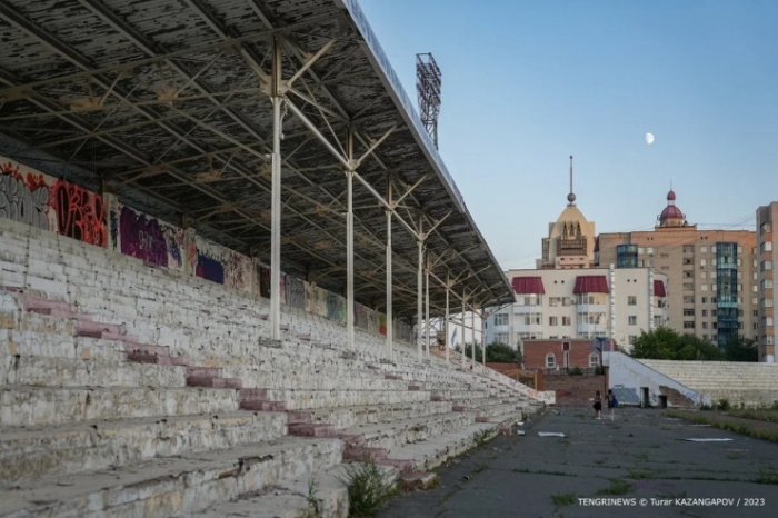 На руинах спортивной истории: как погибает старейший стадион Астаны