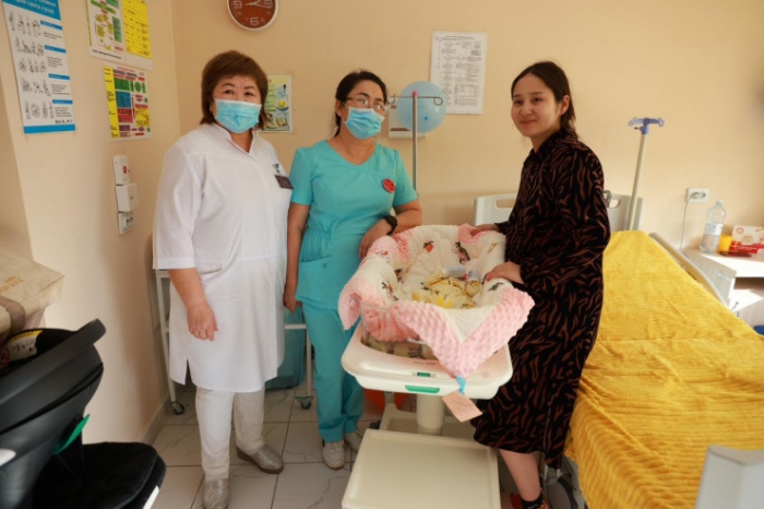 Казахстанцев познакомили с семьями 20-миллионных жителей: фото