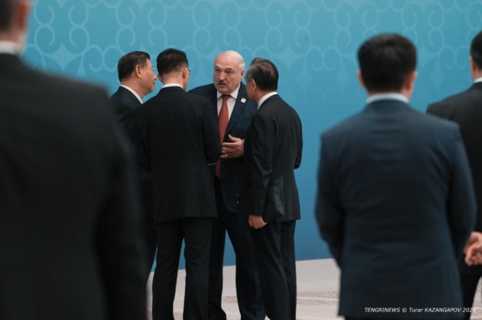 Эрдоган, робот и термос Си Цзиньпина. Что происходило на саммите ШОС в Астане