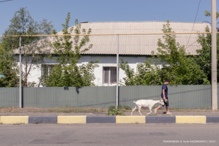 "Здесь так не принято". Как живут в казахстанском Техасе? "Здесь так не принято". Как живут в казахстанском Техасе?