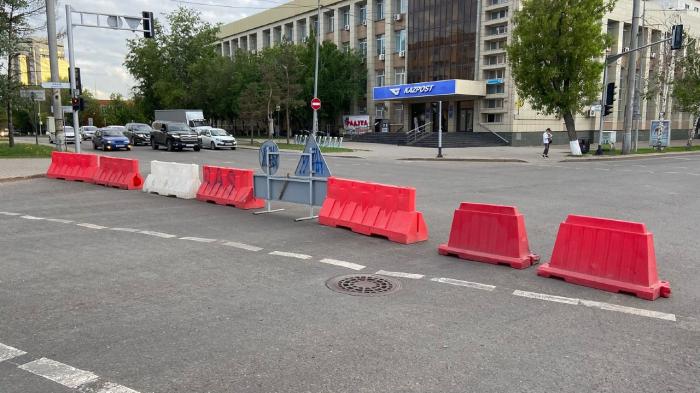 Движение по улице Куршым в Астане частично перекрыли до 18 мая
Движение по улице Куршым в Астане частично перекрыли до 18 мая