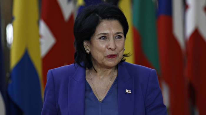 Президент Грузии не признала итоги выборов в парламент и призвала к протестам Президент Грузии не признала итоги выборов в парламент и призвала к протестам