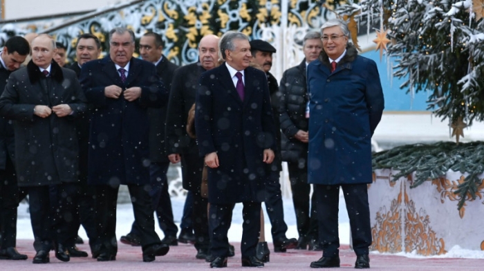 Глава государства посетил ряд культурных объектов Санкт-Петербурга