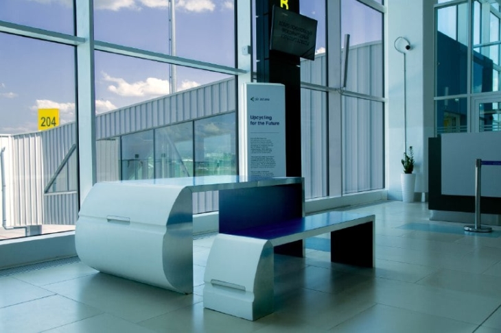 Мебель из переработанных деталей самолётов появилась в аэропорту Алматы
Мебель из переработанных деталей самолётов появилась в аэропорту Алматы