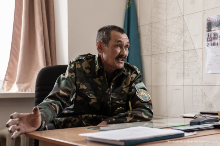 "Было 120 дворов, осталось - 14". Как в области Абай лесники не дают умереть целому селу "Было 120 дворов, осталось - 14". Как в области Абай лесники не дают умереть целому селу