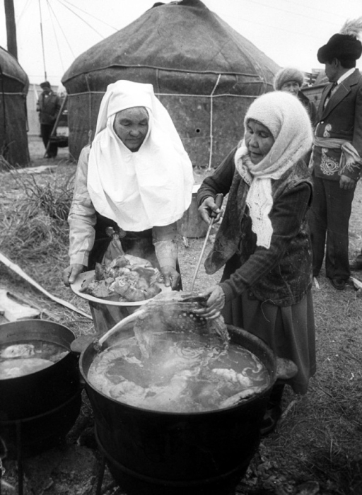 "Наурыз в апреле": как в Казахстан в конце 80-х вернулся народный праздник