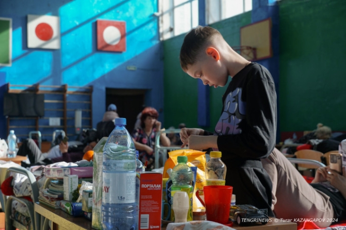 "Есть еще за что бороться". Кадры из затопленного Петропавловска