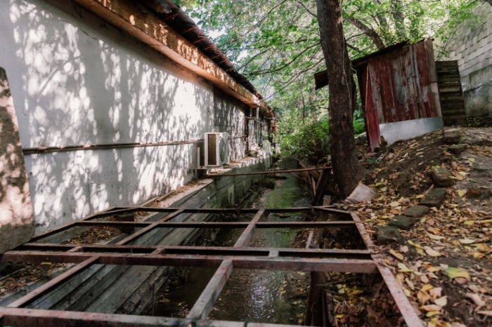 Реки-туалеты Ерменсая. Урбанистический кошмар в предгорье Алматы Реки-туалеты Ерменсая. Урбанистический кошмар в предгорье Алматы