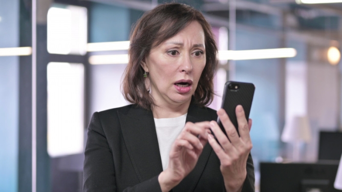 "Заплатите 417 тысяч. Позвоните Айнур Касымовой". Органы юстиции объяснили "массовые штрафы"