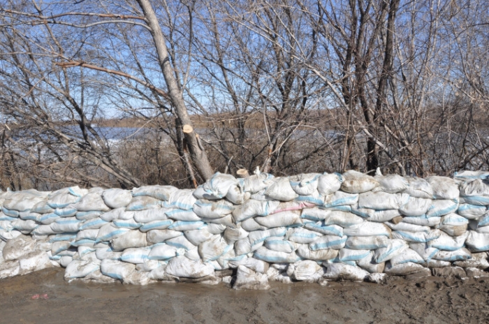 Эвакуируют даже эвакопункты: Петропавловск в ожидании самой большой воды в истории города Эвакуируют даже эвакопункты: Петропавловск в ожидании самой большой воды в истории города