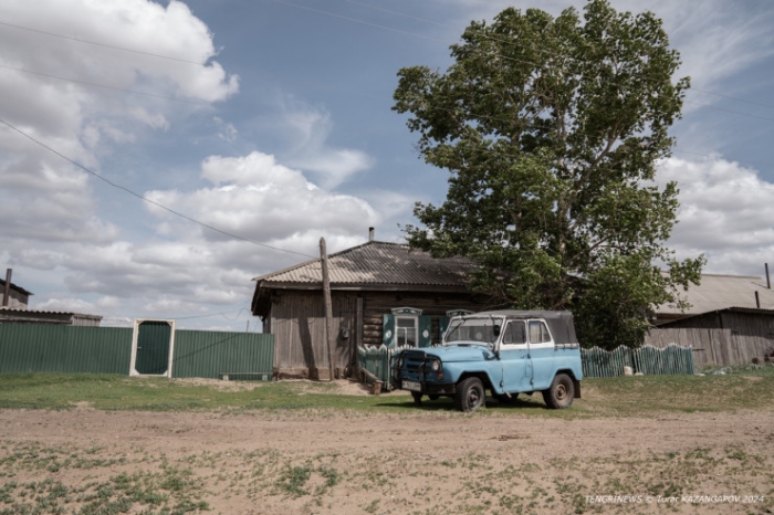 "Было 120 дворов, осталось - 14". Как в области Абай лесники не дают умереть целому селу "Было 120 дворов, осталось - 14". Как в области Абай лесники не дают умереть целому селу