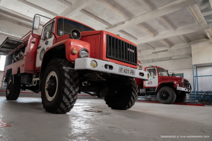 "Было 120 дворов, осталось - 14". Как в области Абай лесники не дают умереть целому селу "Было 120 дворов, осталось - 14". Как в области Абай лесники не дают умереть целому селу