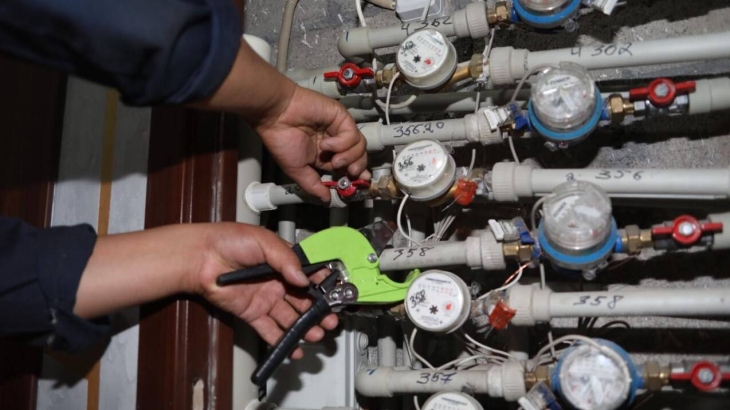 Алматыда борышкерлердің пәтеріндегі ыстық суы өшіріледі
 
Алматыда борышкерлердің пәтеріндегі ыстық суы өшіріледі